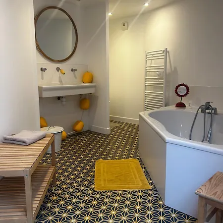 Maison Avec Terrasse * Saint-Ouen (Seine-Saint-Denis)